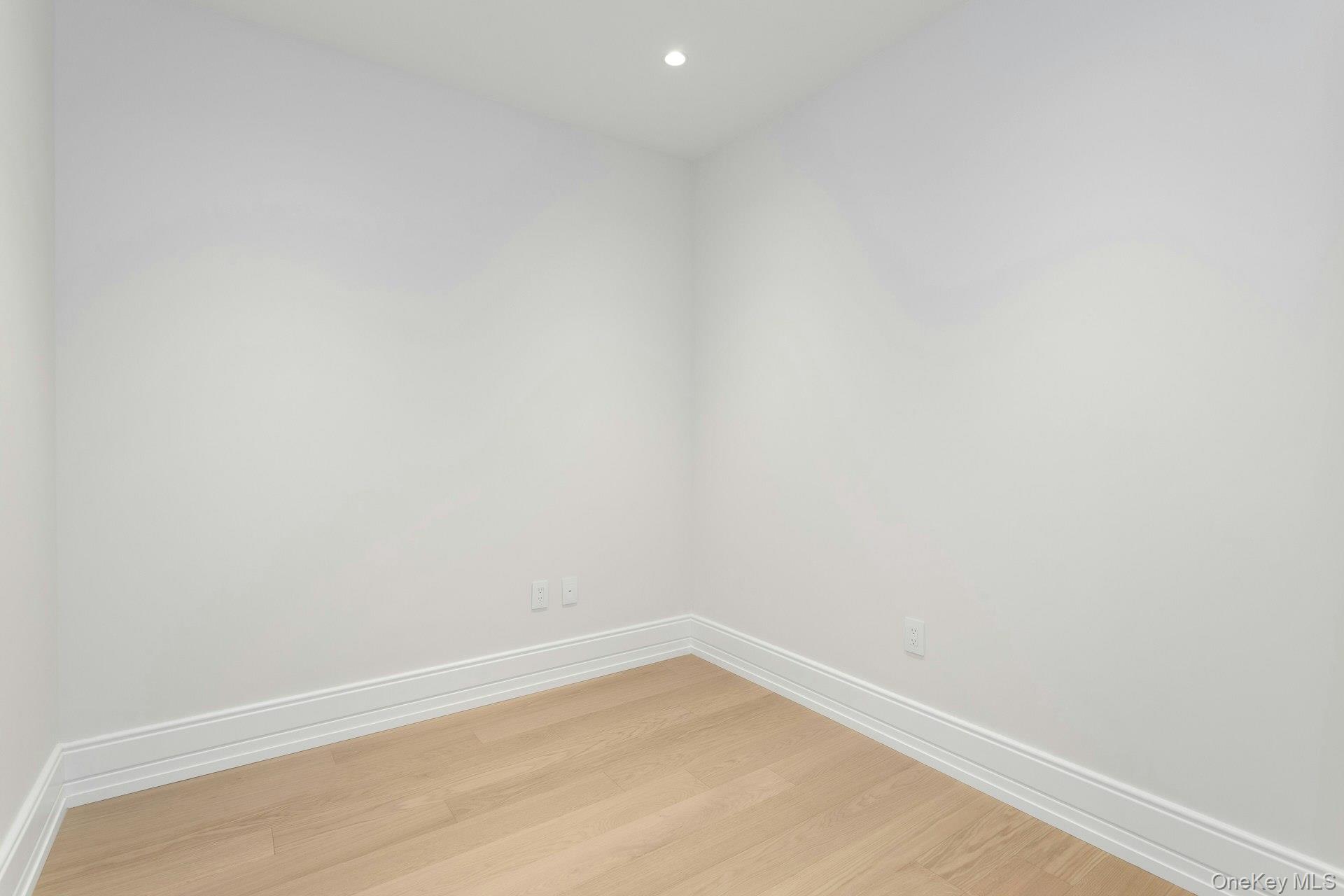 #20 photo, 4 Lighthouse Landing, Sleepy Hollow , NY 10591