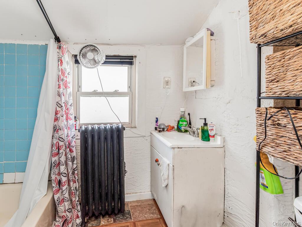 #13 photo, 227 S 3rd Avenue, Mount Vernon , NY 10550