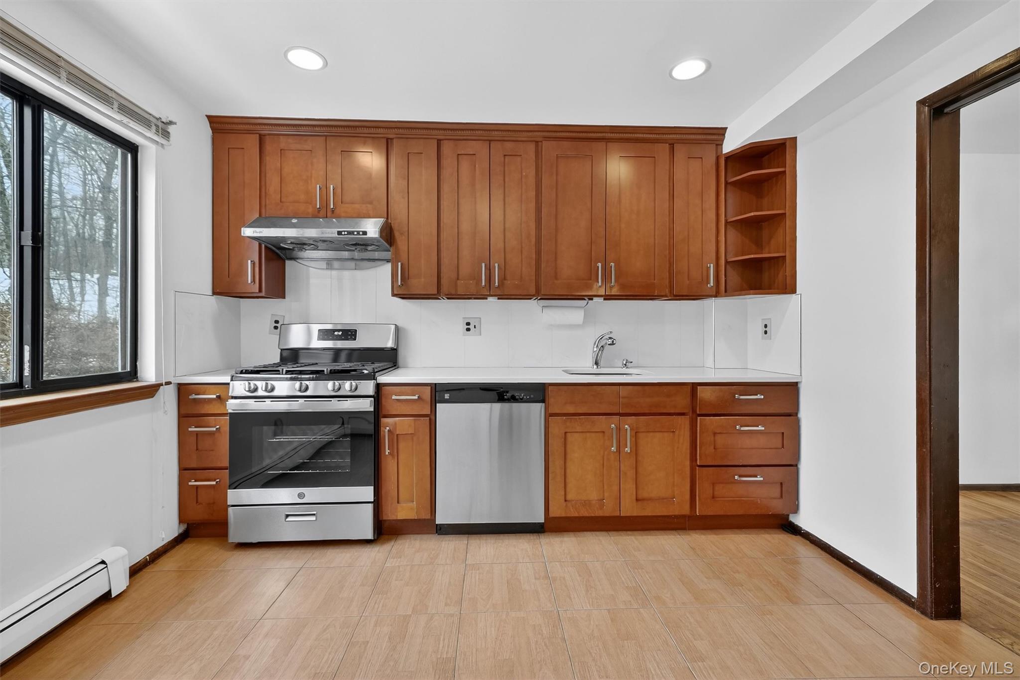 #10 photo, 16 Scenic Circle, Croton-on-Hudson , NY 10520