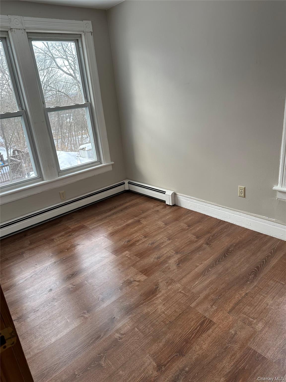 #8 photo, 180 N Clinton Street, Poughkeepsie , NY 12601