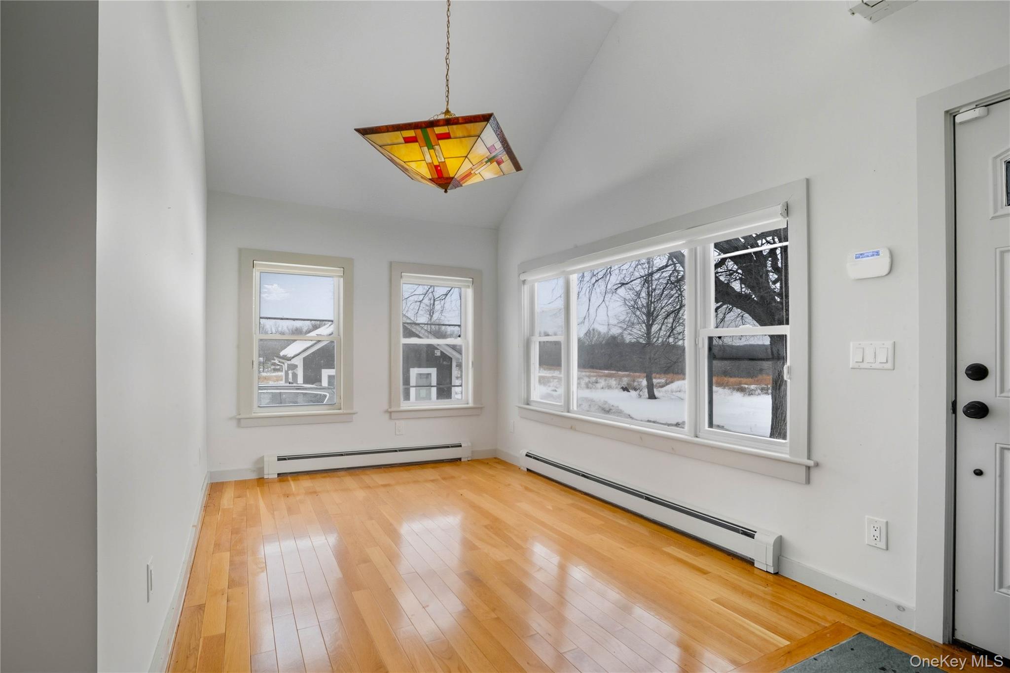 #3 photo, 1091 Albany Post Road, Gardiner , NY 12525