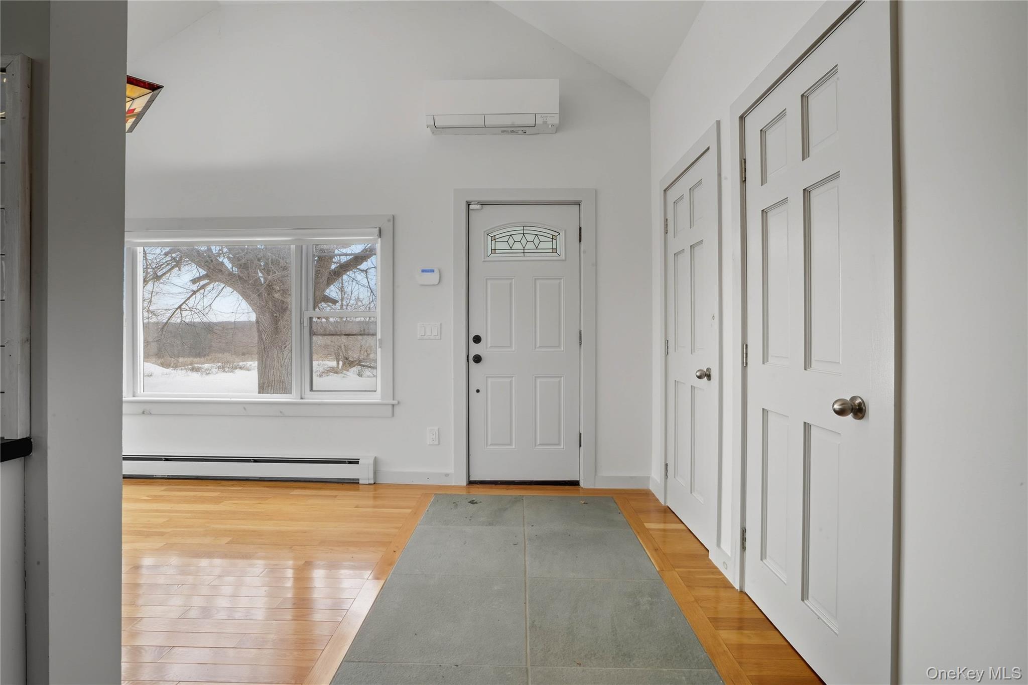 #4 photo, 1091 Albany Post Road, Gardiner , NY 12525