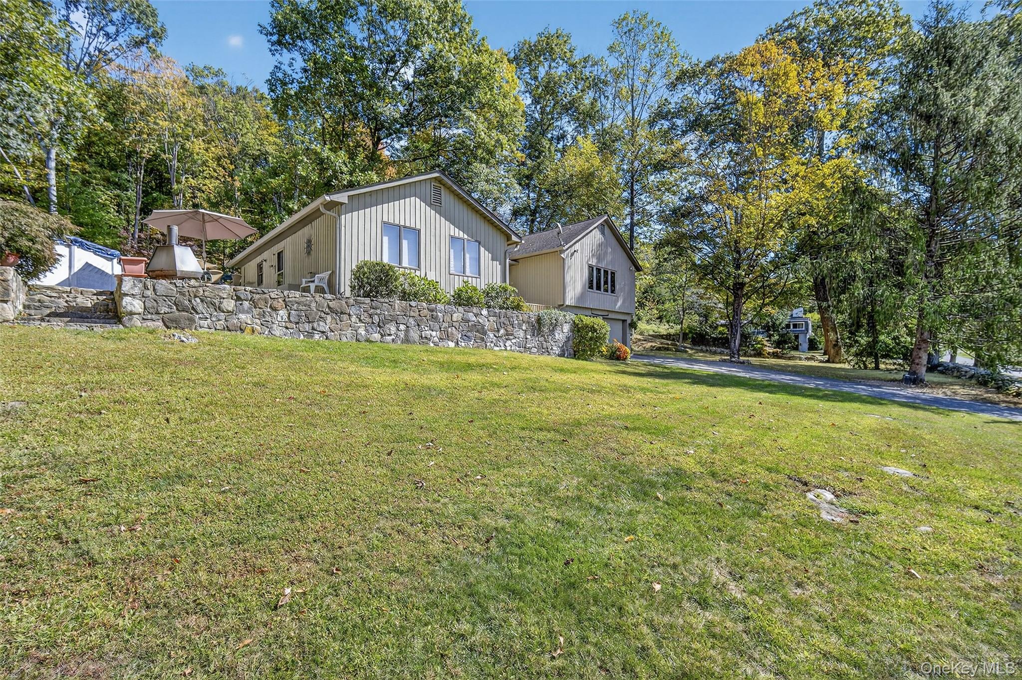 #4 photo, 8 Peach Road, Mahopac , NY 10541