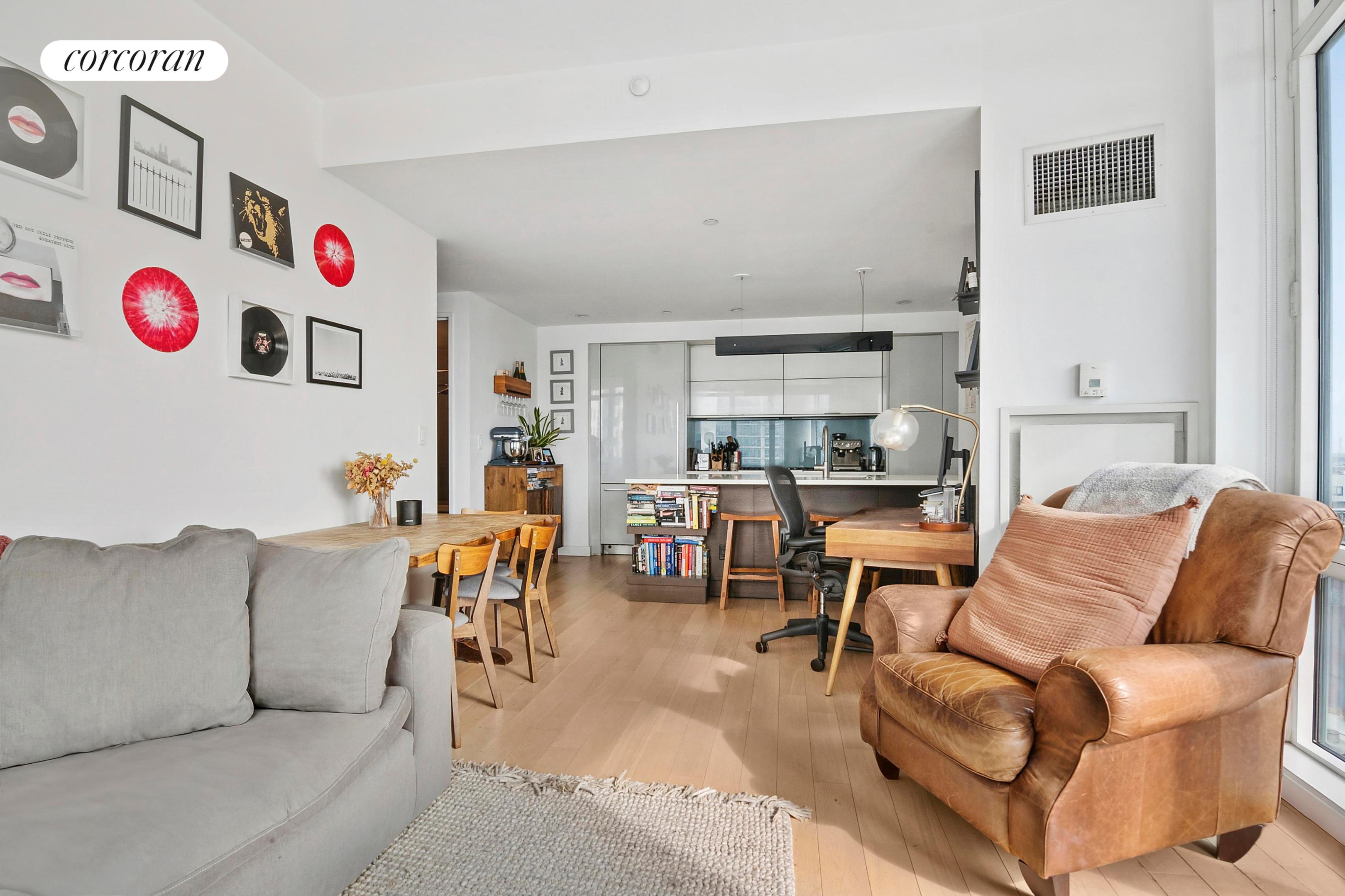 #3 photo, 34 N 7TH Street, Williamsburg , NY 11249