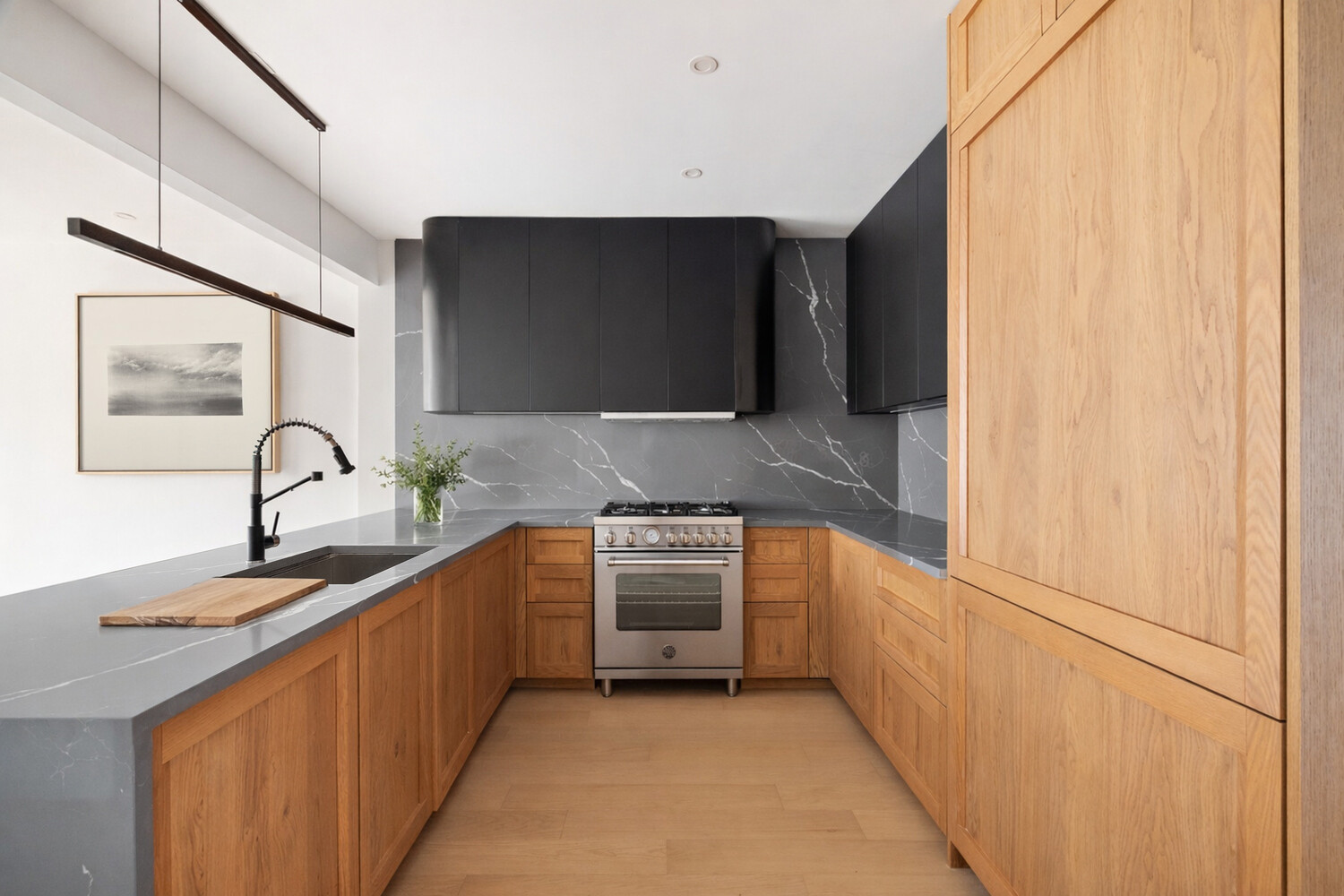 #4 photo, 19 N HENRY Street, Williamsburg , NY 11222