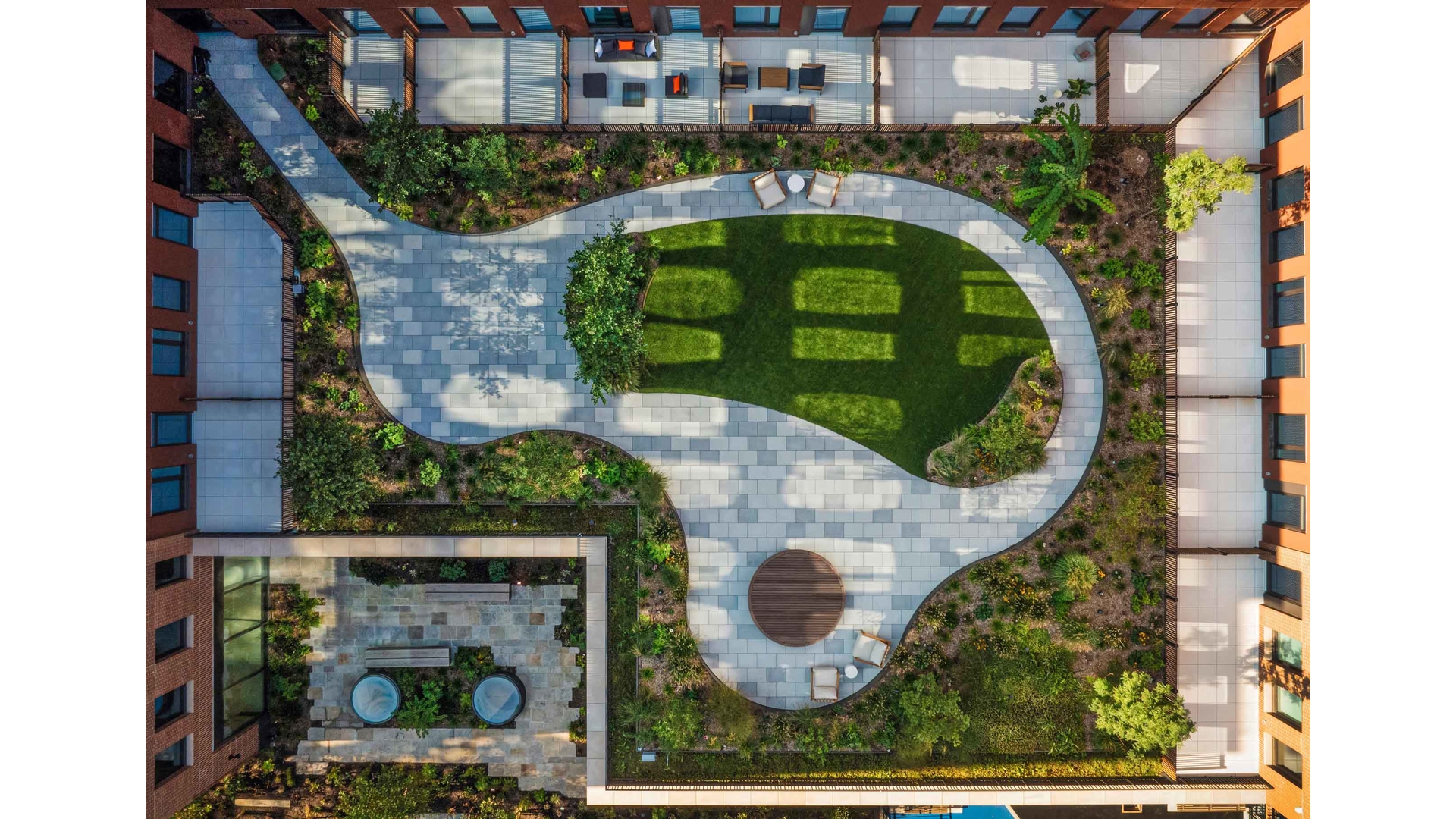 #15 photo, 335 8TH Avenue, Chelsea , NY 10001