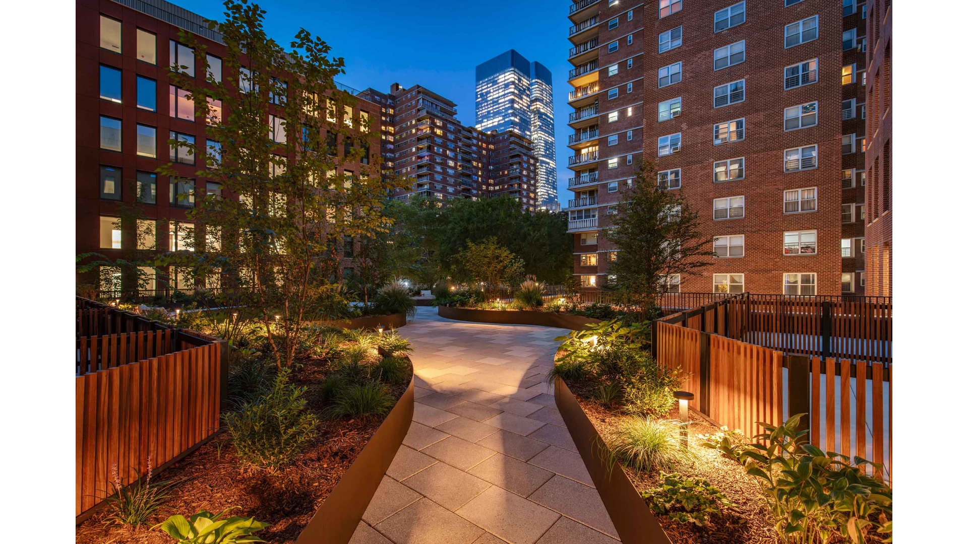 #17 photo, 335 8TH Avenue, Chelsea , NY 10001