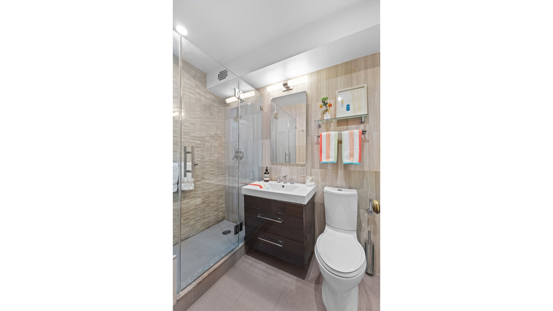 #6 photo, 470 W 24TH Street, ম্যানহাটন Chelsea , NY 10011