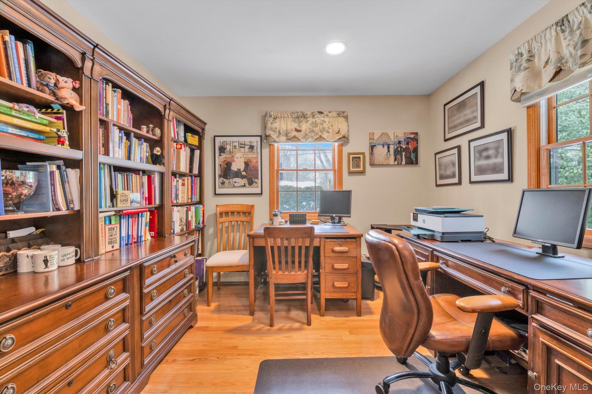 #15 photo, 39 Hillturn Lane, Roslyn Heights , NY 11577