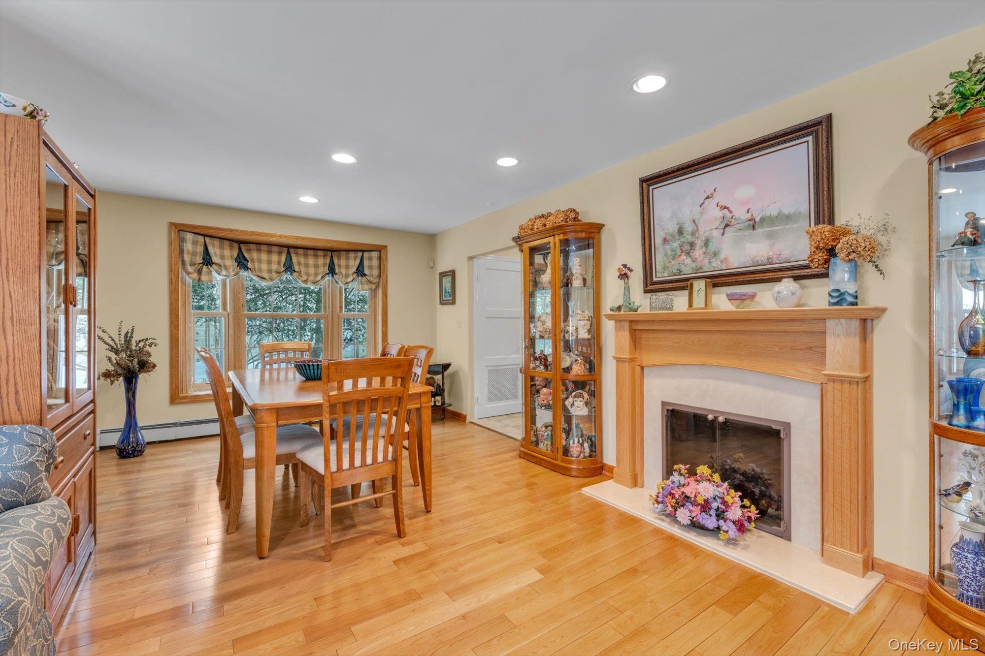 #7 photo, 39 Hillturn Lane, Roslyn Heights , NY 11577