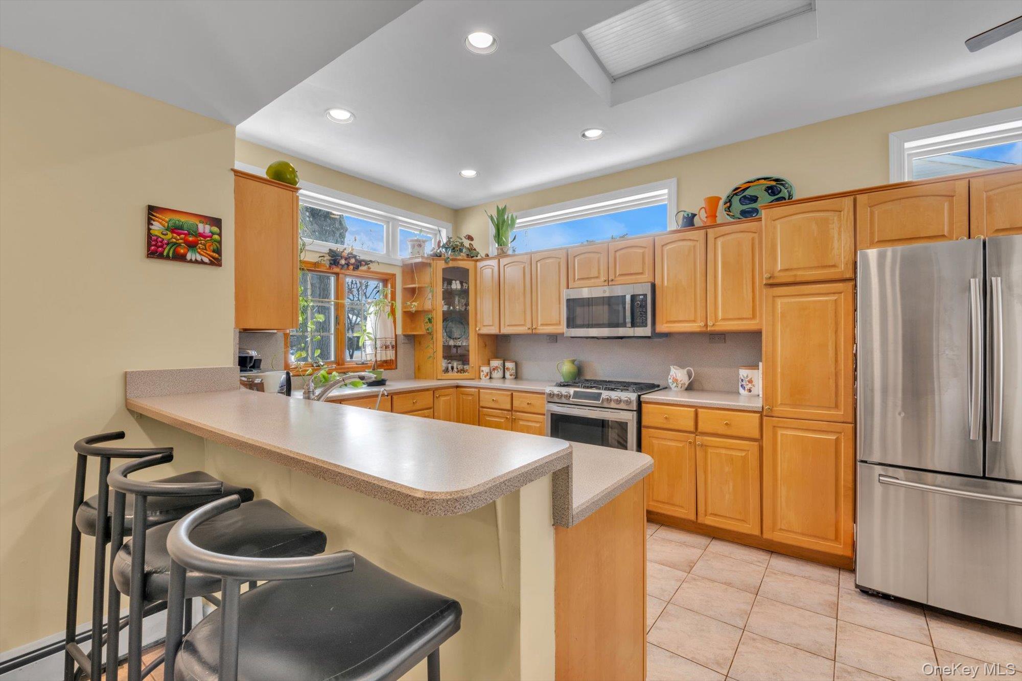 #8 photo, 39 Hillturn Lane, Roslyn Heights , NY 11577