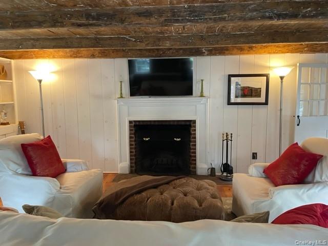 #5 photo, 95 East Broadway, Roslyn , NY 11576