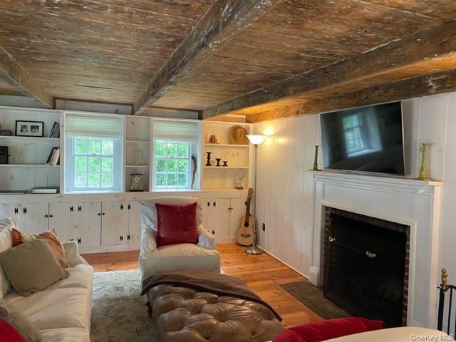 #6 photo, 95 East Broadway, Roslyn , NY 11576