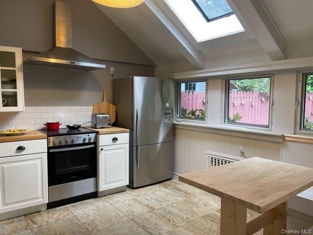 #9 photo, 95 East Broadway, Roslyn , NY 11576