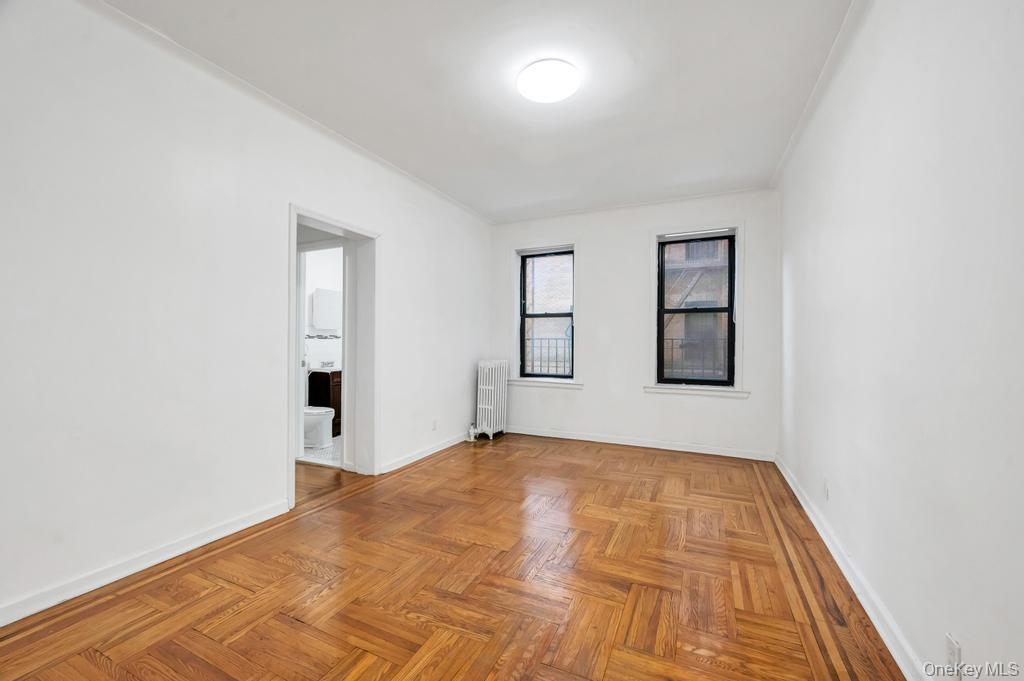 #8 photo, 3716 83rd Street, Куинс ‖ Jackson Heights , NY 11372