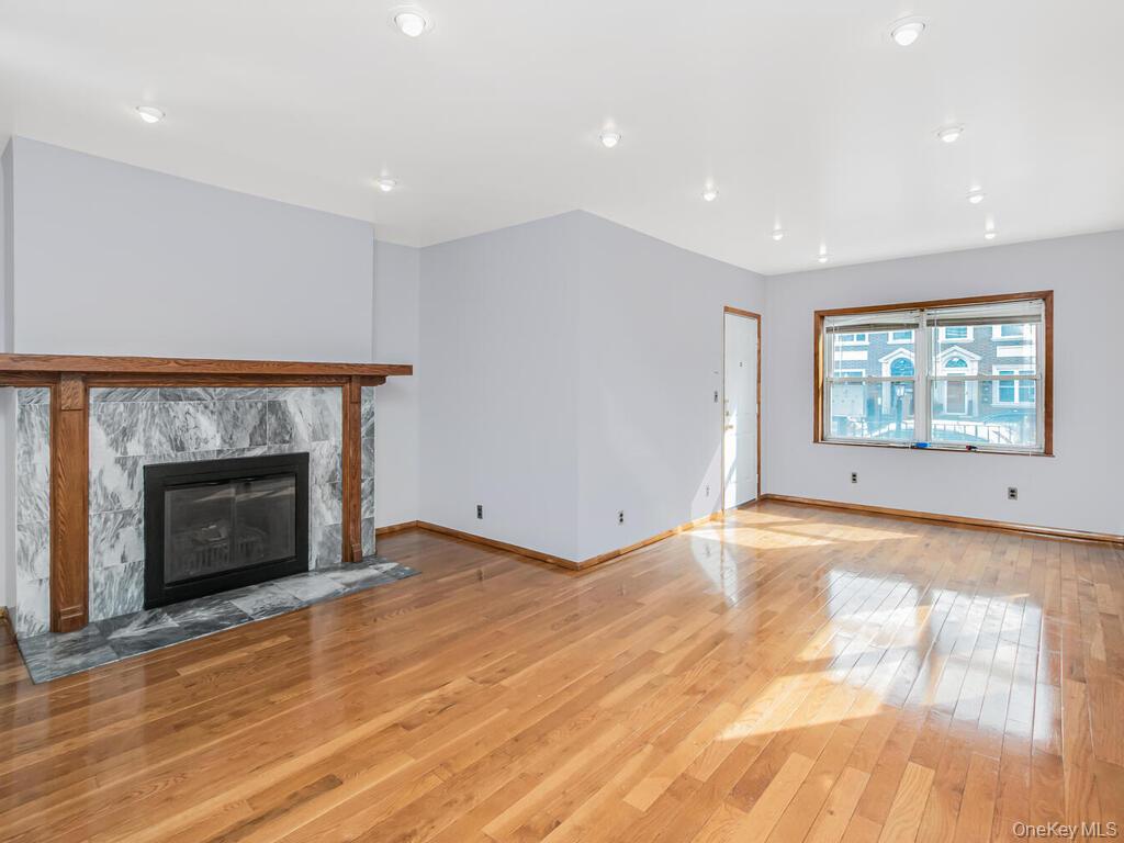 #5 photo, 2162 24th Street, Astoria , NY 11105