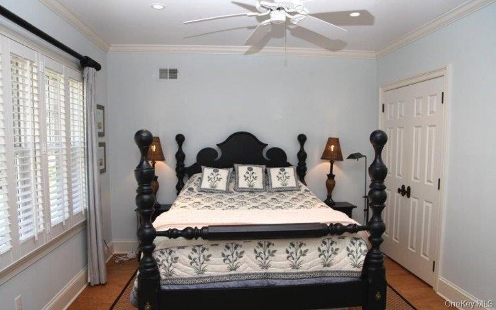 #12 photo, 190 Jackson Landing, Mattituck , NY 11952