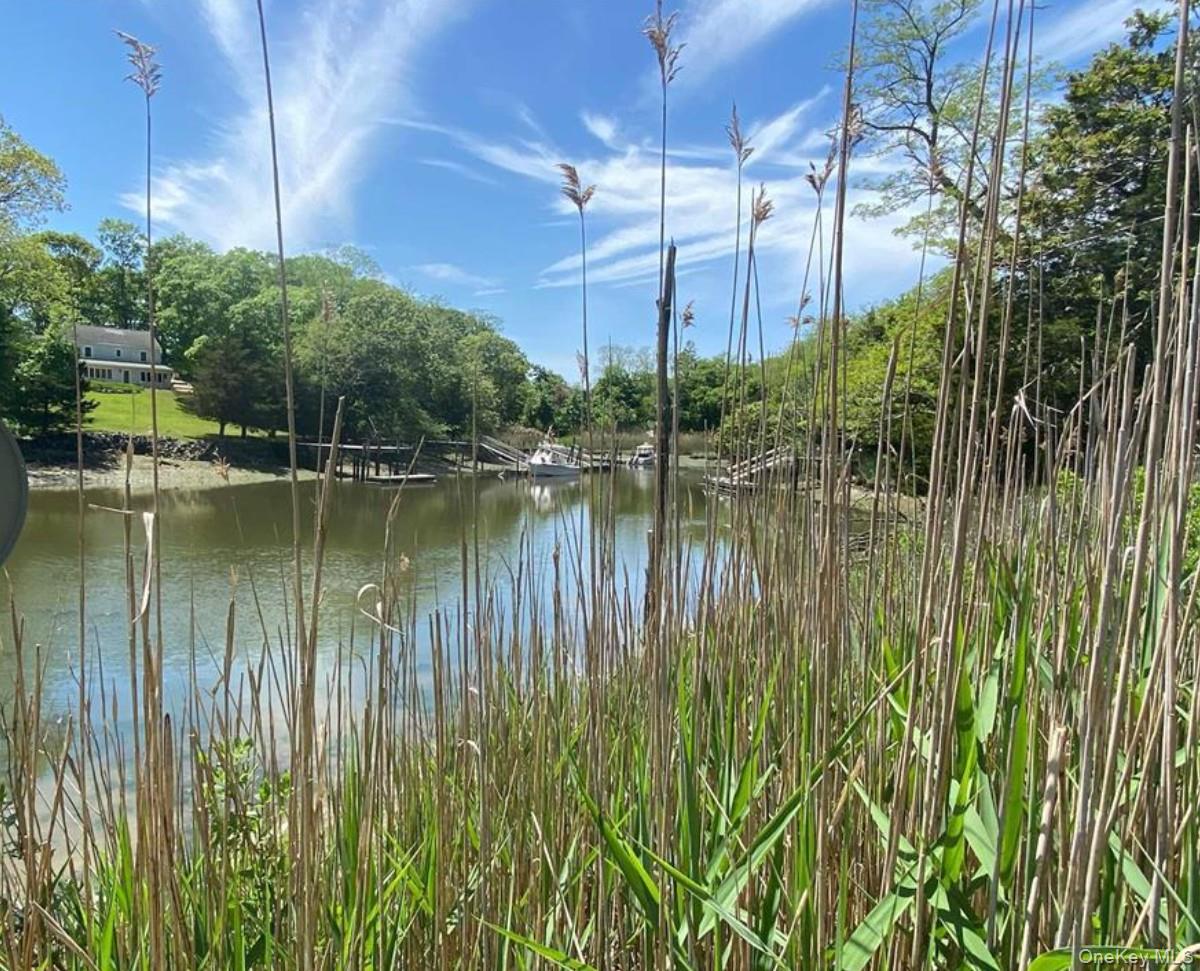 #16 photo, 190 Jackson Landing, Mattituck , NY 11952