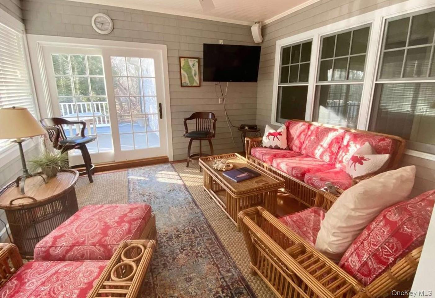 #8 photo, 190 Jackson Landing, Mattituck , NY 11952