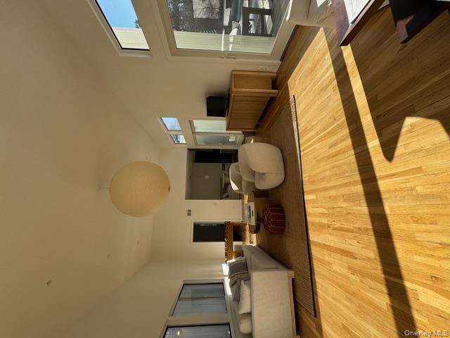 #5 photo, 14 Park Circle, Quogue , NY 11959