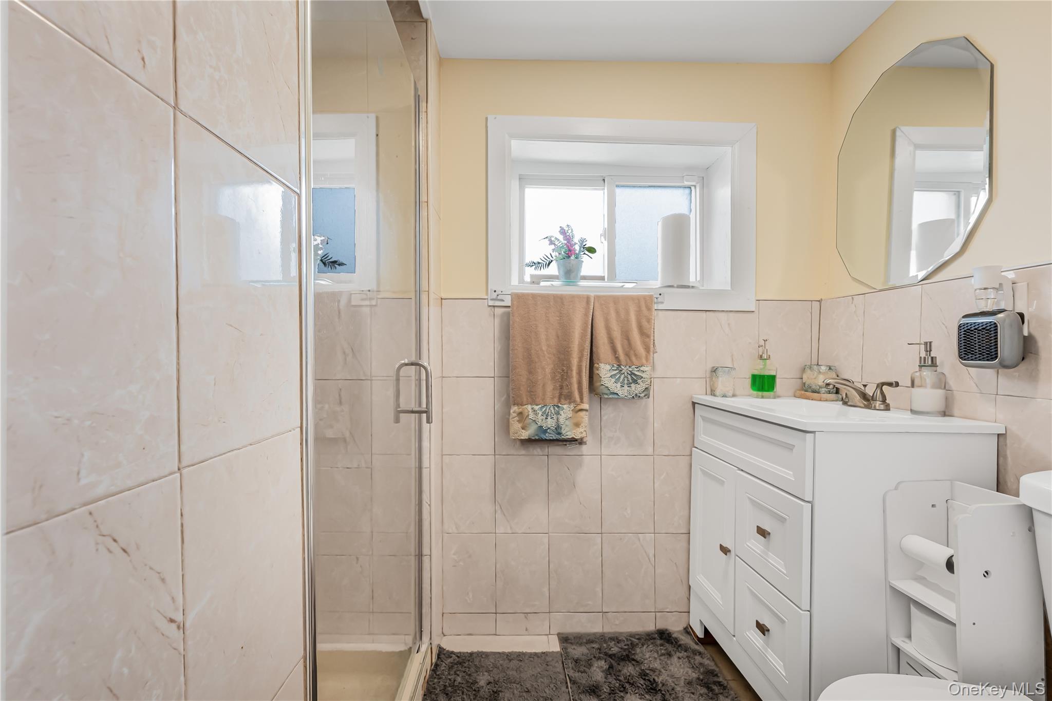 #18 photo, 1008 Wood Park Drive, Baldwin , NY 11510