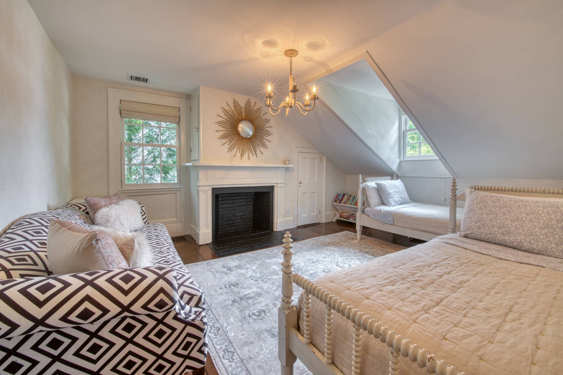 #16 photo, 9 Suffolk Street, Sag Harbor Village , NY 11963