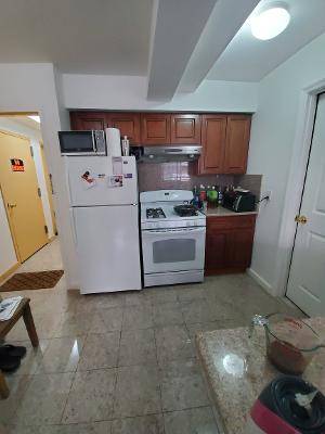 #3 photo, 4164 71 ST, Woodside , NY 11377