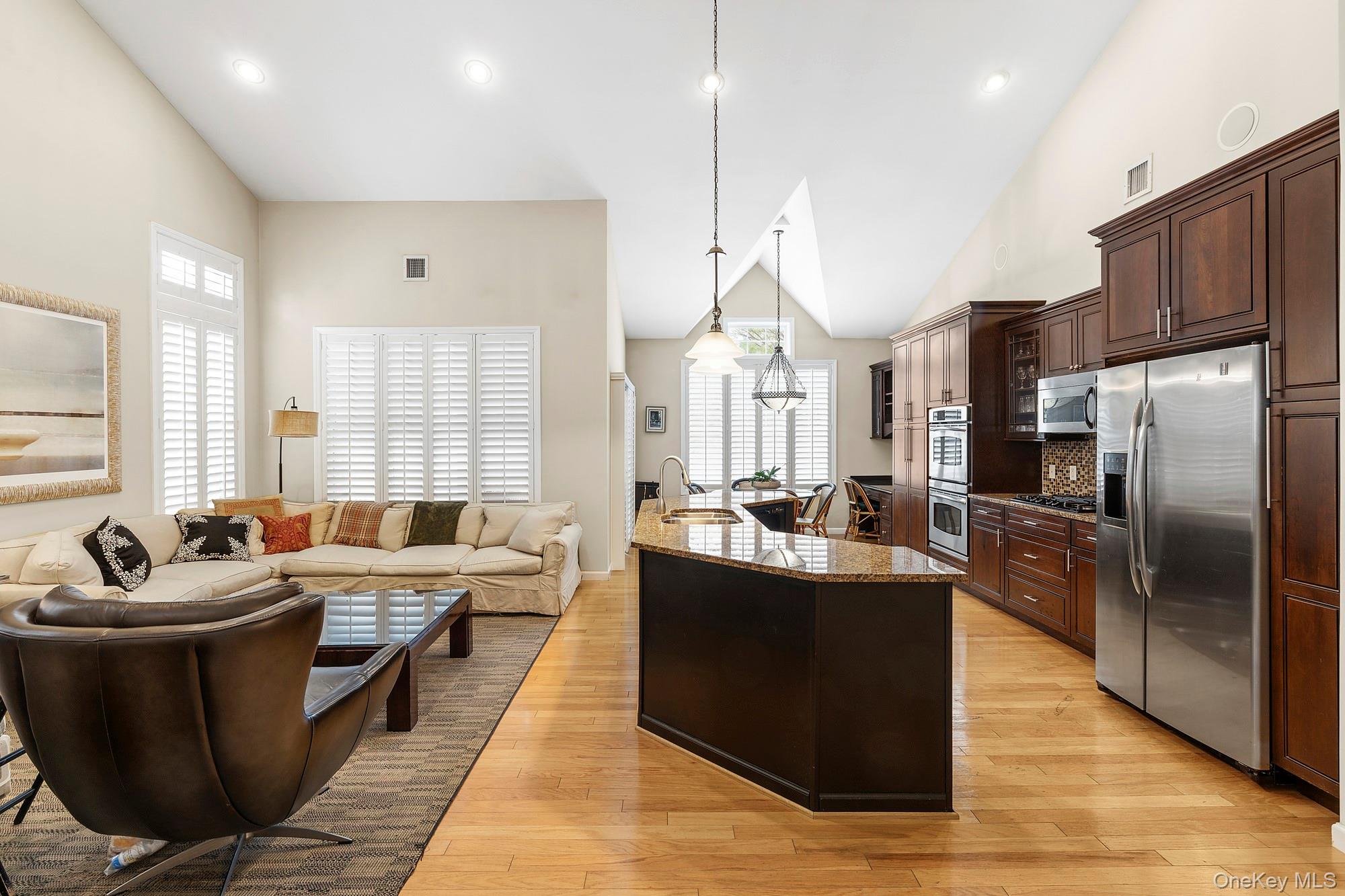 #2 photo, 179 Melody Court, Eastport , NY 11941