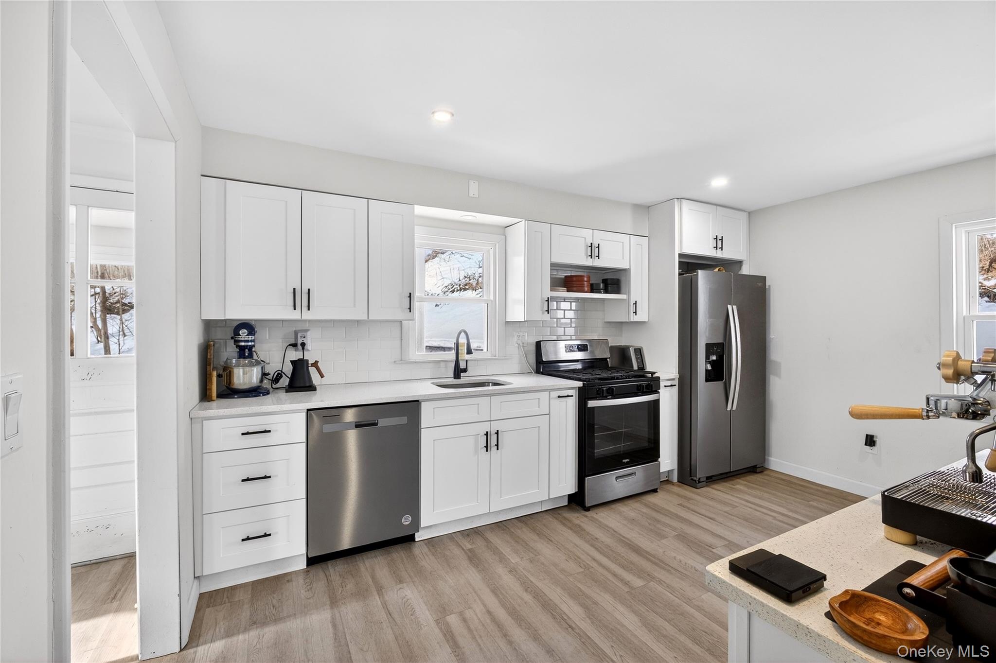 #2 photo, 139 S Kensico Avenue, Valhalla , NY 10595