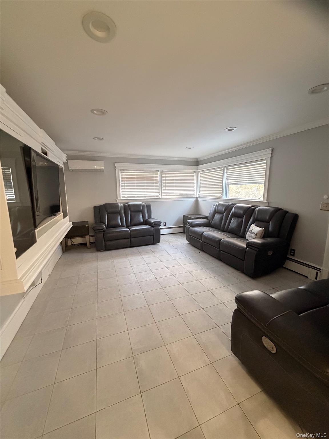 #7 photo, 7 Roosevelt Avenue, Middletown , NY 10940