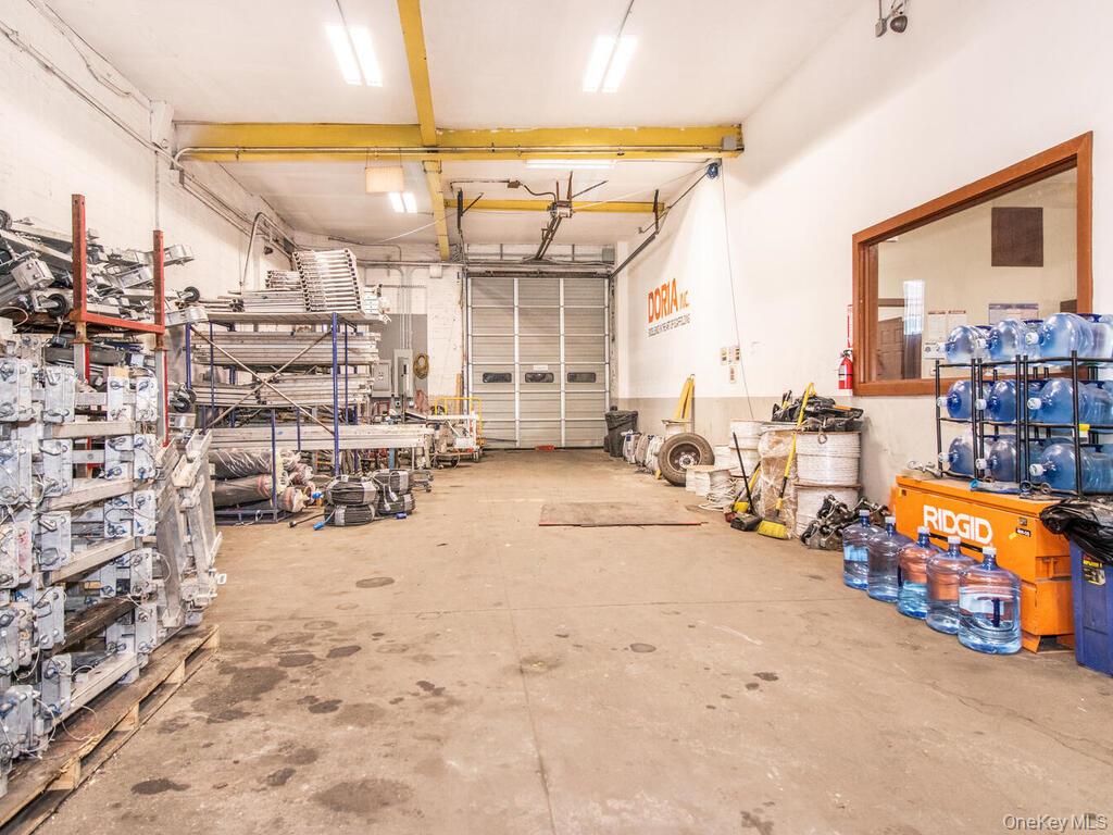 #12 photo, 205-02 Jamaica Avenue, Куинс ‖ Hollis , NY 11423