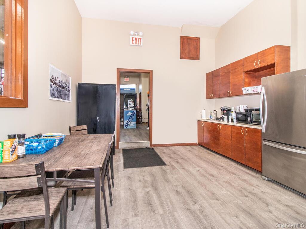 #7 photo, 205-02 Jamaica Avenue, Куинс ‖ Hollis , NY 11423