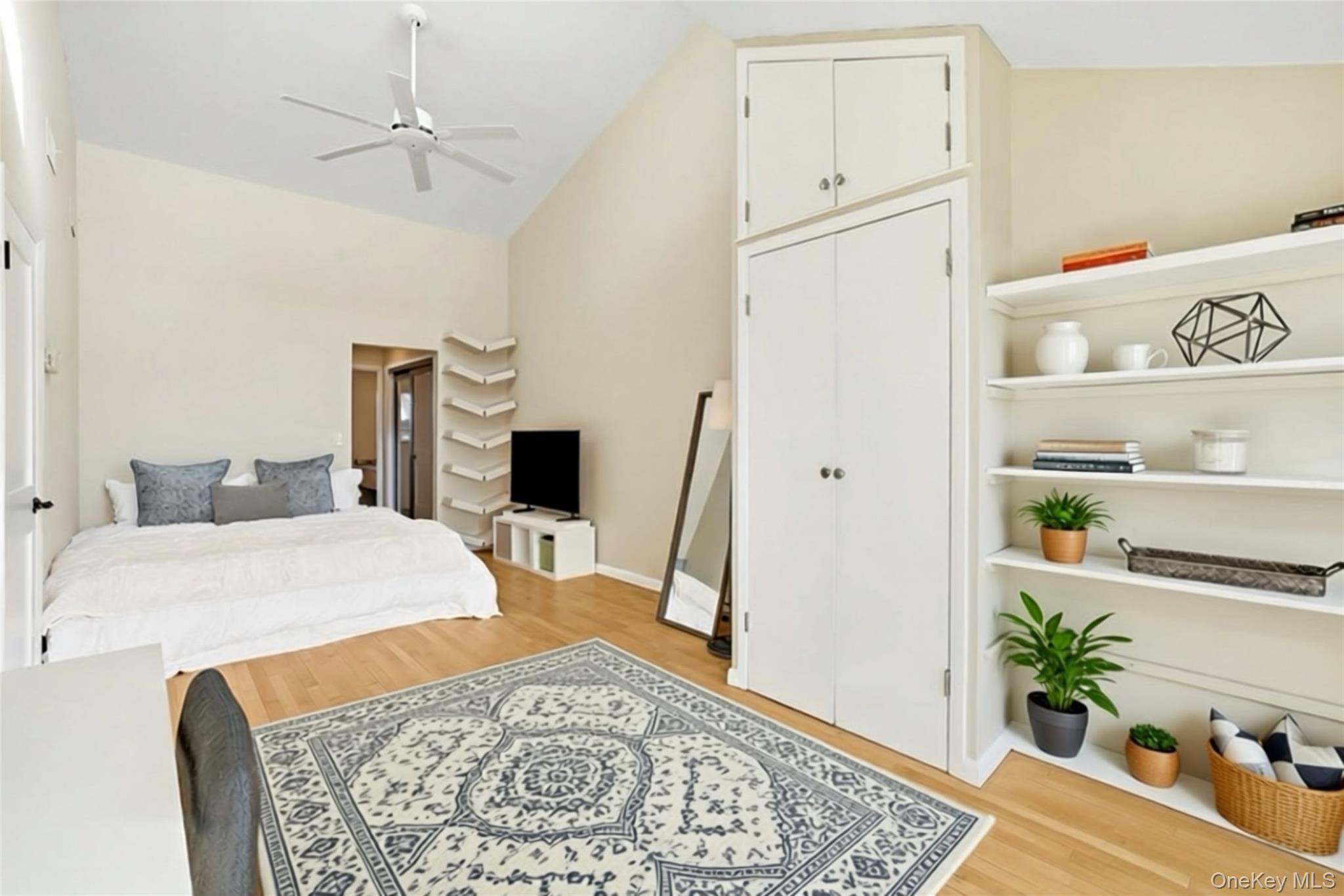 #9 photo, 150 N Bedford Road, Chappaqua , NY 10514