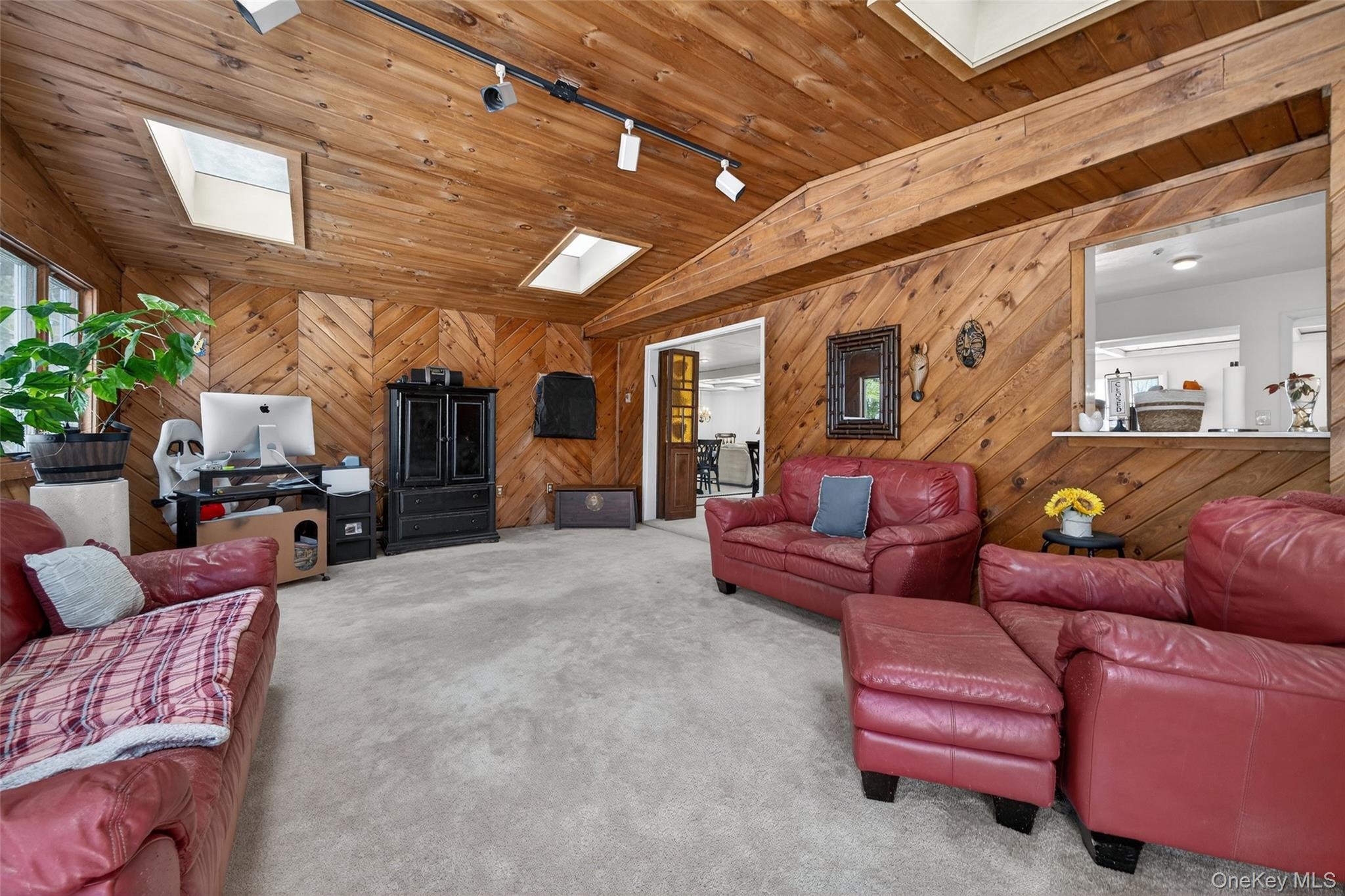 #10 photo, 57 Lakeview Drive, 뉴욕주 Kiamesha Lake , NY 12751