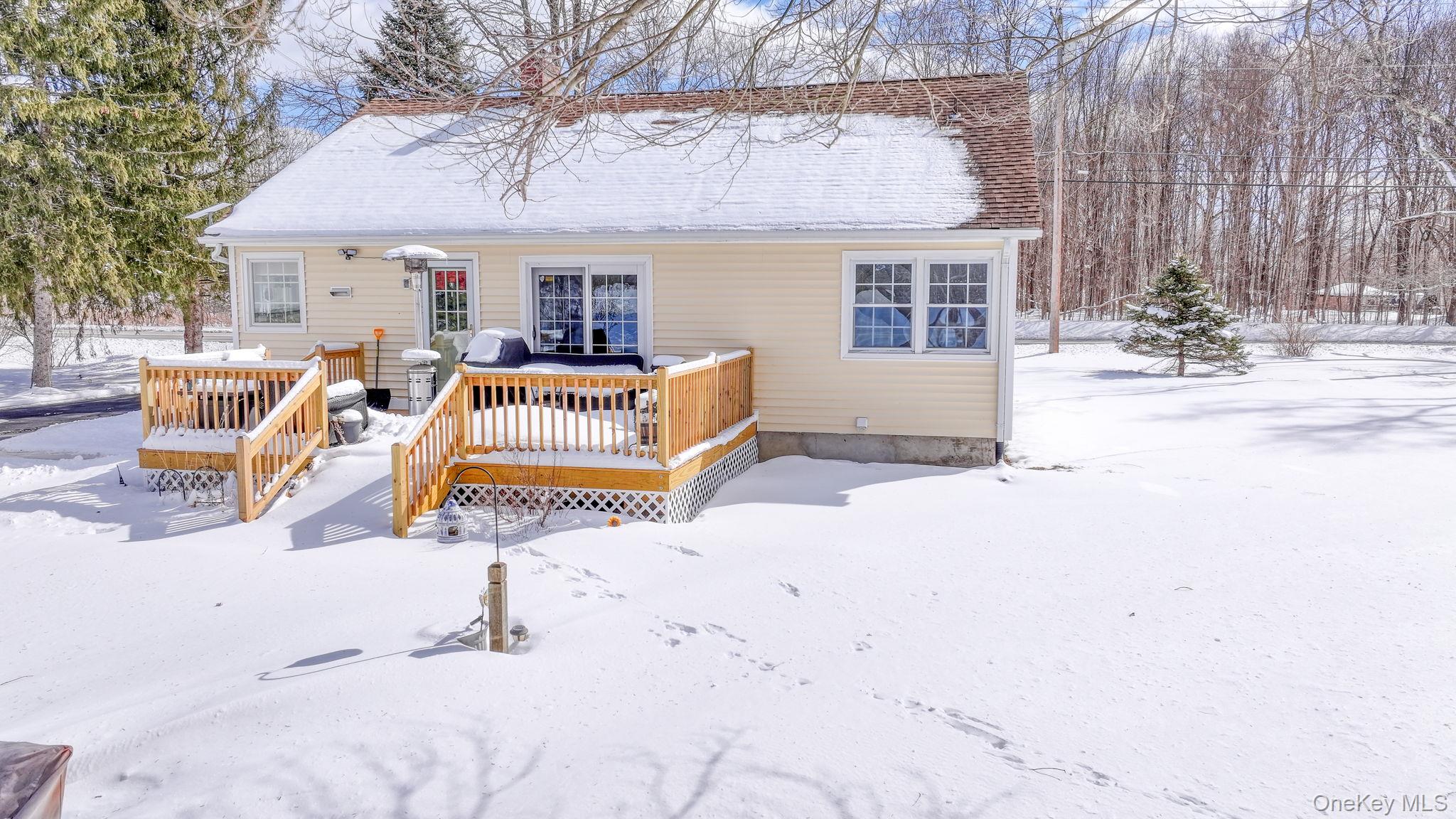 #5 photo, 108 St Andrews Road, Walden , NY 12586