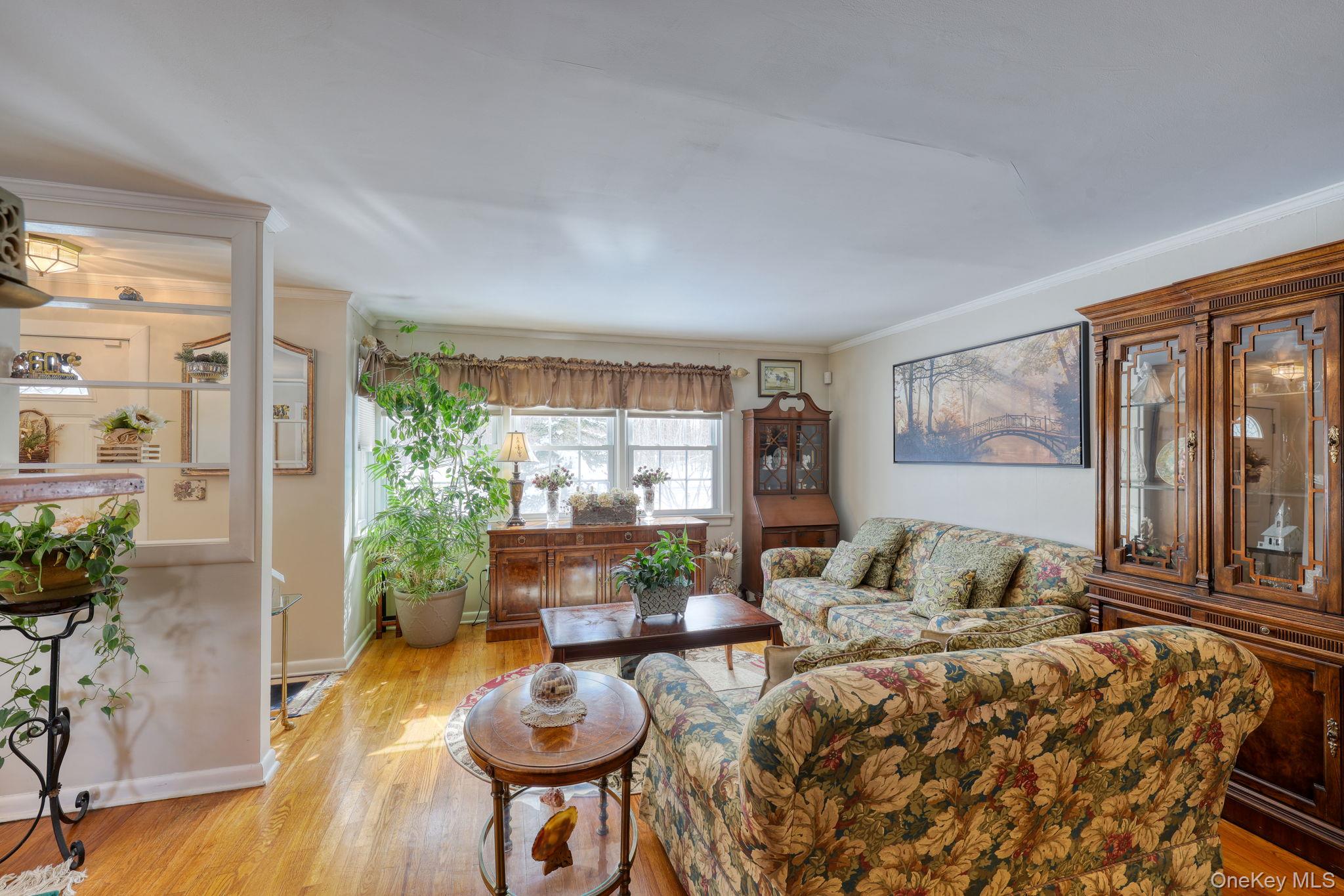 #7 photo, 108 St Andrews Road, Walden , NY 12586