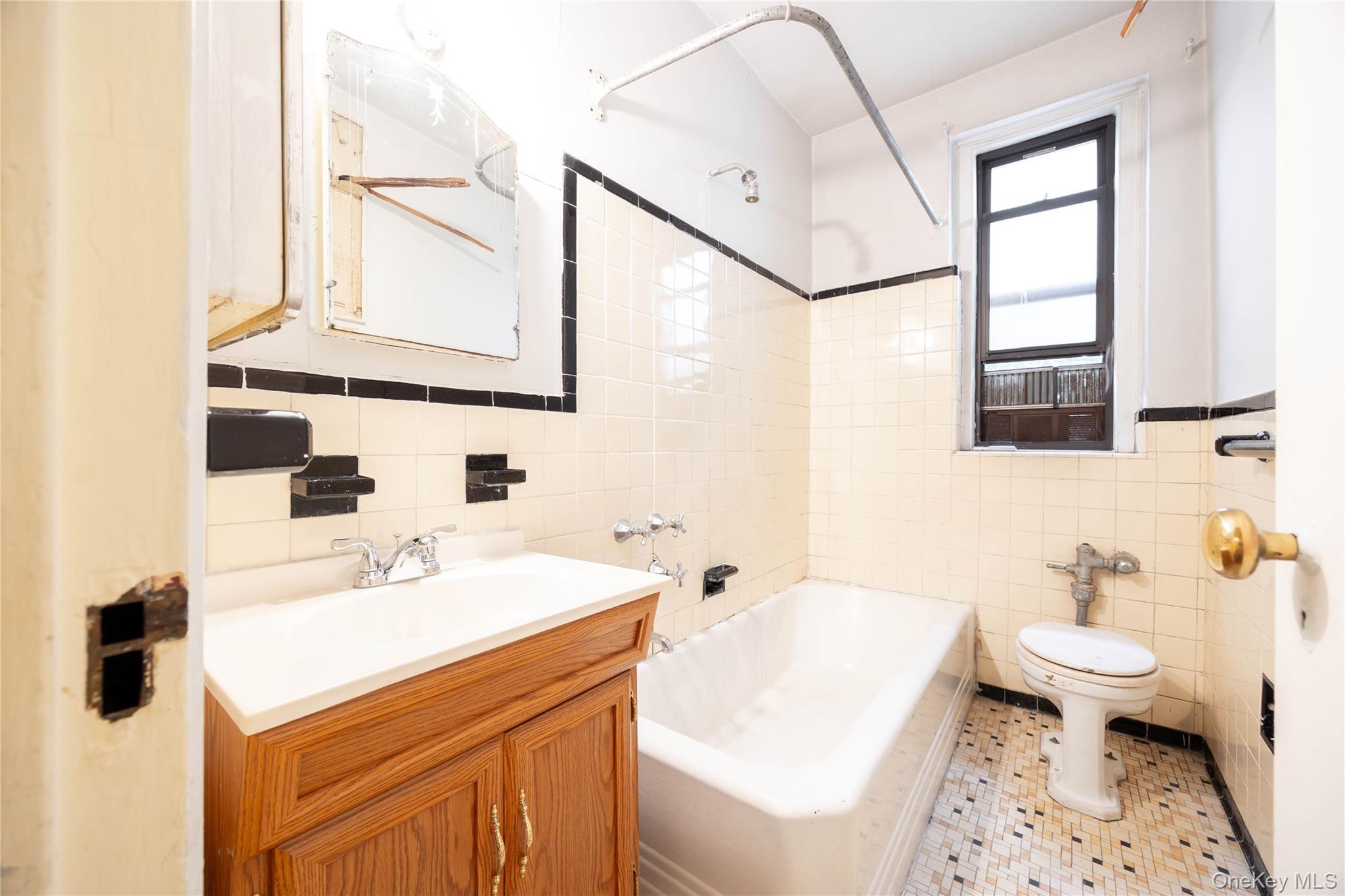 #13 photo, 3636 Greystone ave, 布朗士 Bronx , NY 10463