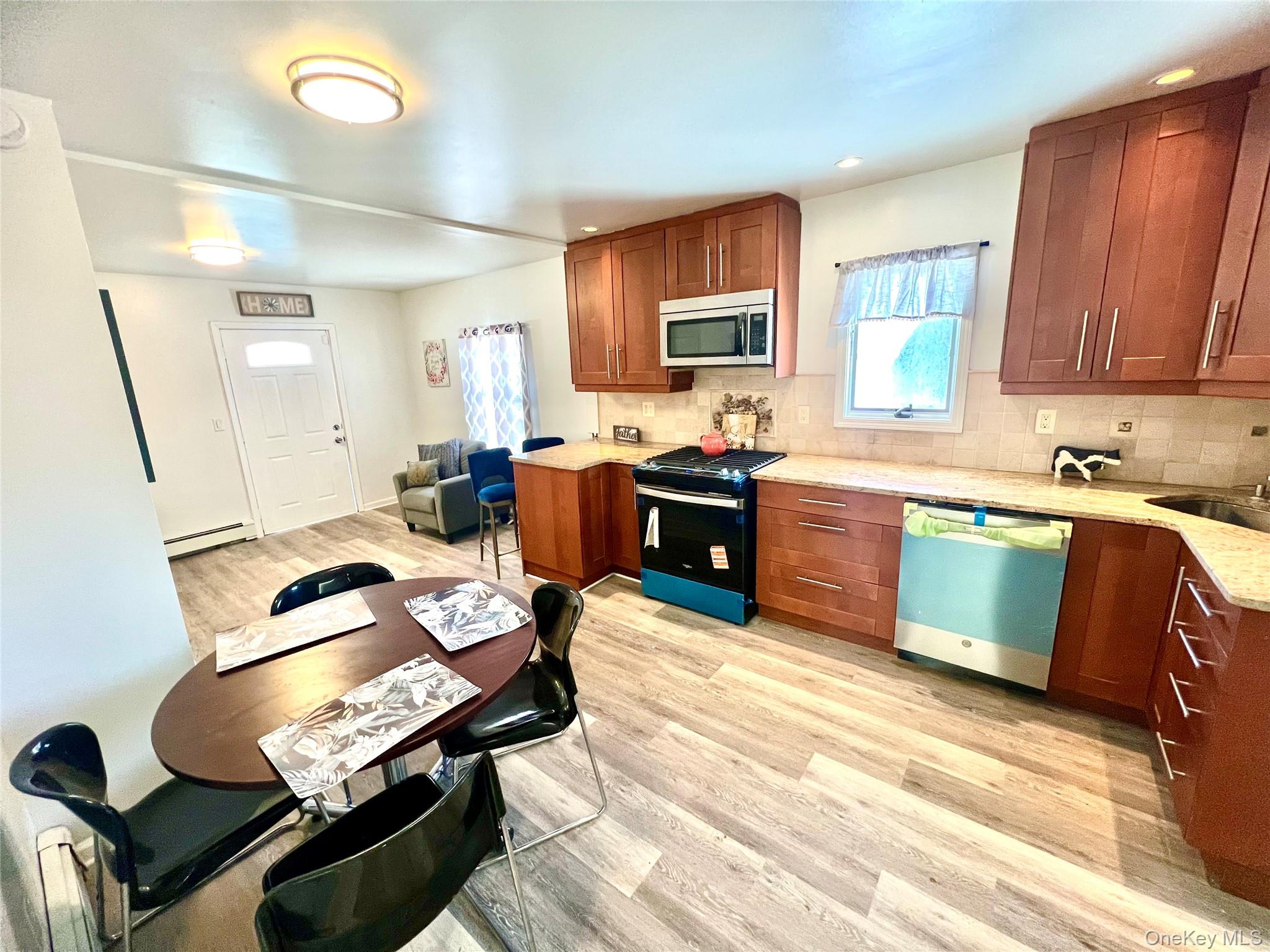 #12 photo, 55 Hulse Avenue, 뉴욕주 Middletown , NY 10940