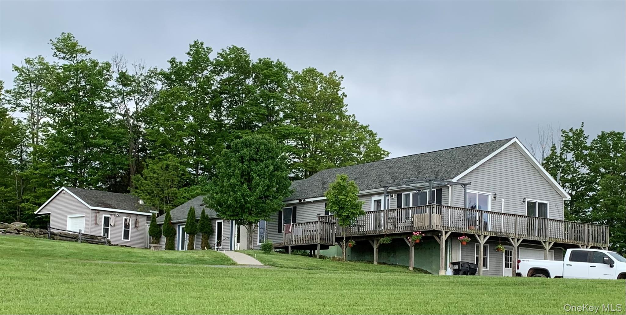 #1 photo, 6 Rock View Lane, Loch Sheldrake , NY 12759