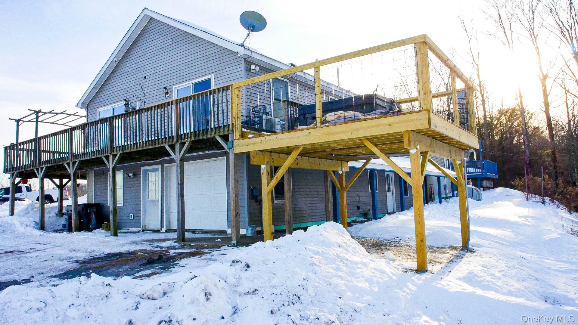 #3 photo, 6 Rock View Lane, Loch Sheldrake , NY 12759