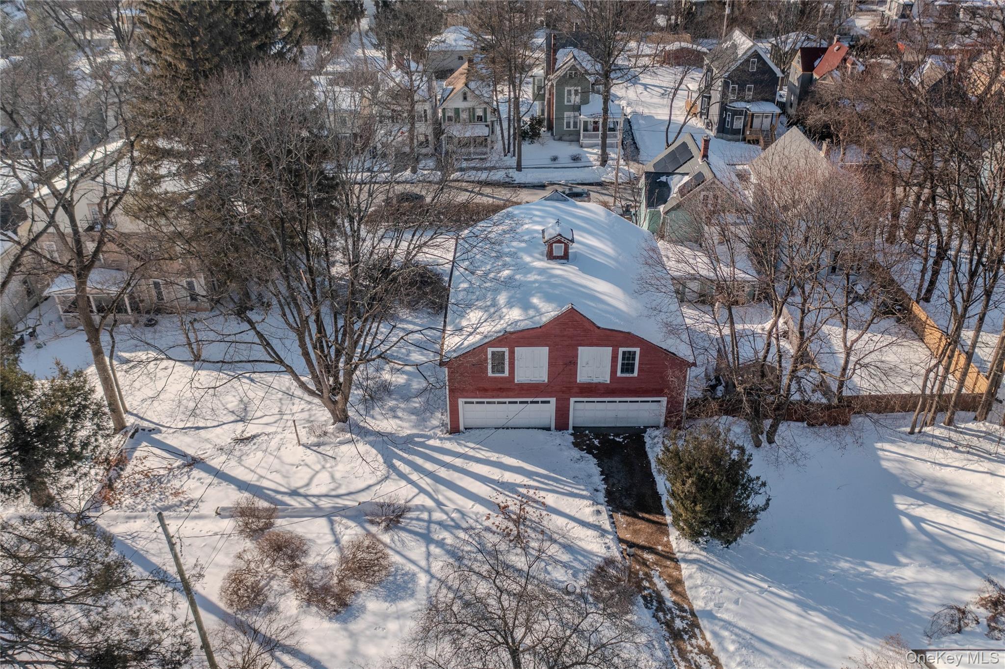 #10 photo, 37 Carroll Street, Poughkeepsie , NY 12601