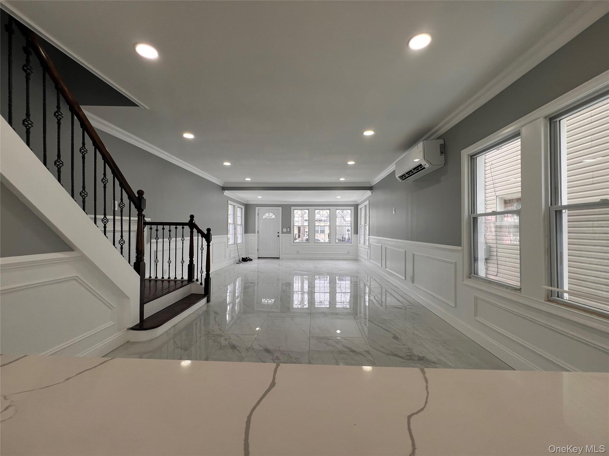 #6 photo, 11024 207th Street, Queens Village , NY 11429