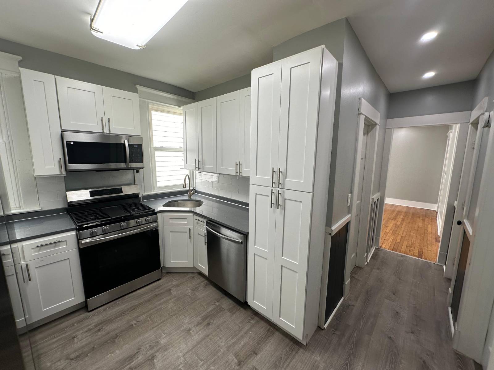 #22 photo, 157 Myrtle Ave, Albany , NY 12202