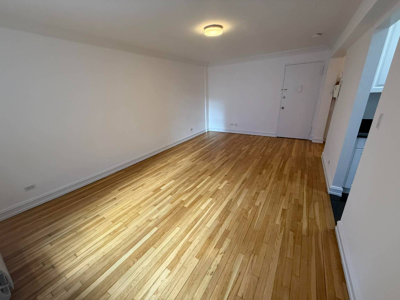 #6 photo, 305 13th St, מנהטן Park Slope , NY 10014