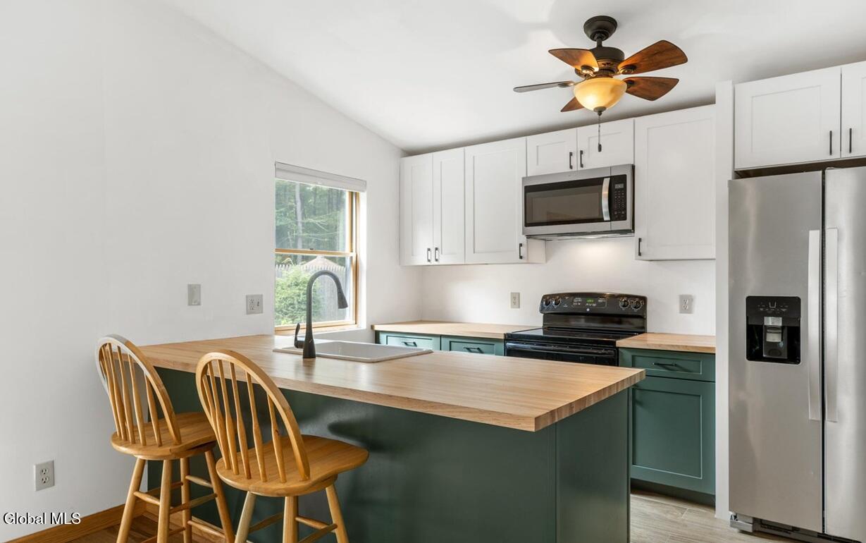 #10 photo, 24 Thimbleberry Road, Malta , NY 12020