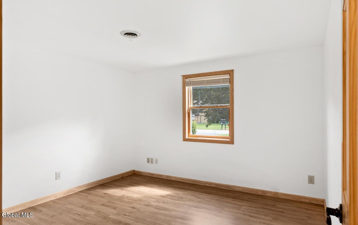 #16 photo, 24 Thimbleberry Road, Malta , NY 12020