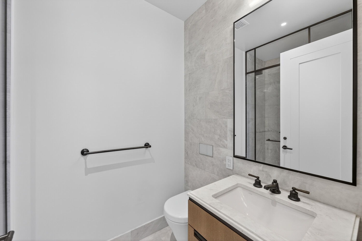 #18 photo, 515 W 18TH Street, मैनहटन Chelsea , NY 10011