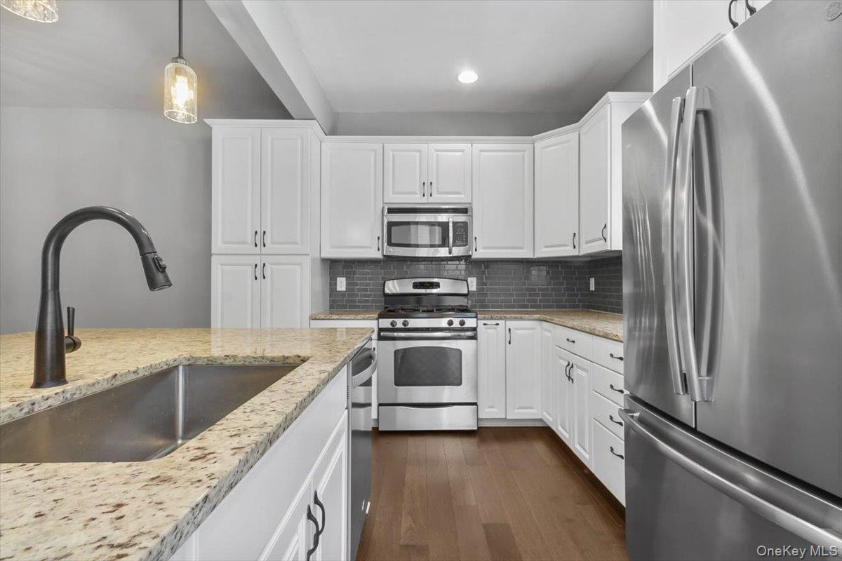 #10 photo, 135 N River Drive, Beacon , NY 12508