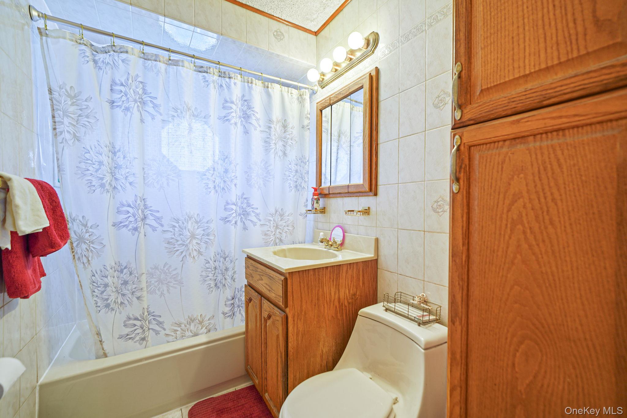 #15 photo, 68 Coppersmith Road, Levittown , NY 11756