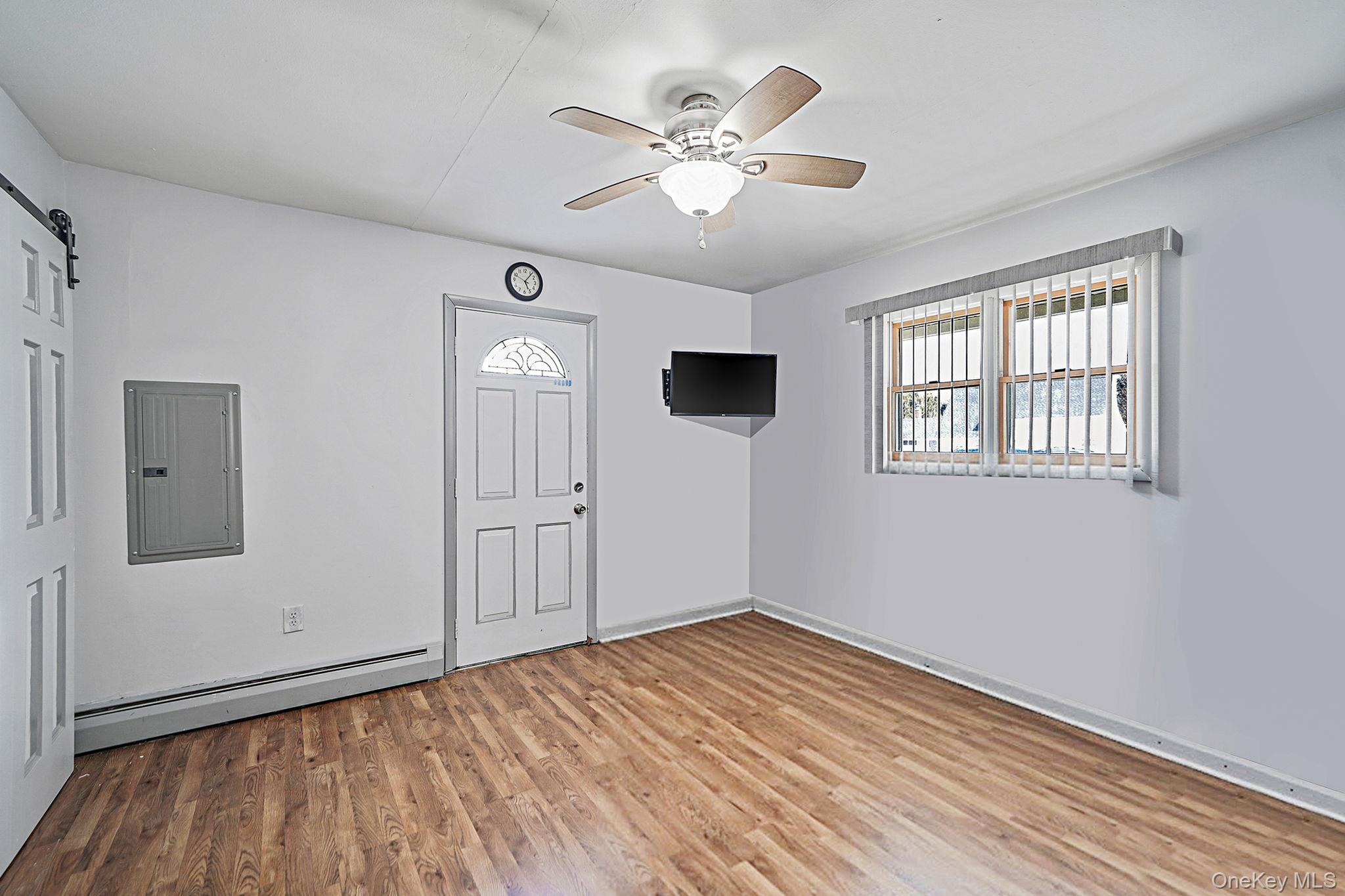 #16 photo, 68 Coppersmith Road, Levittown , NY 11756